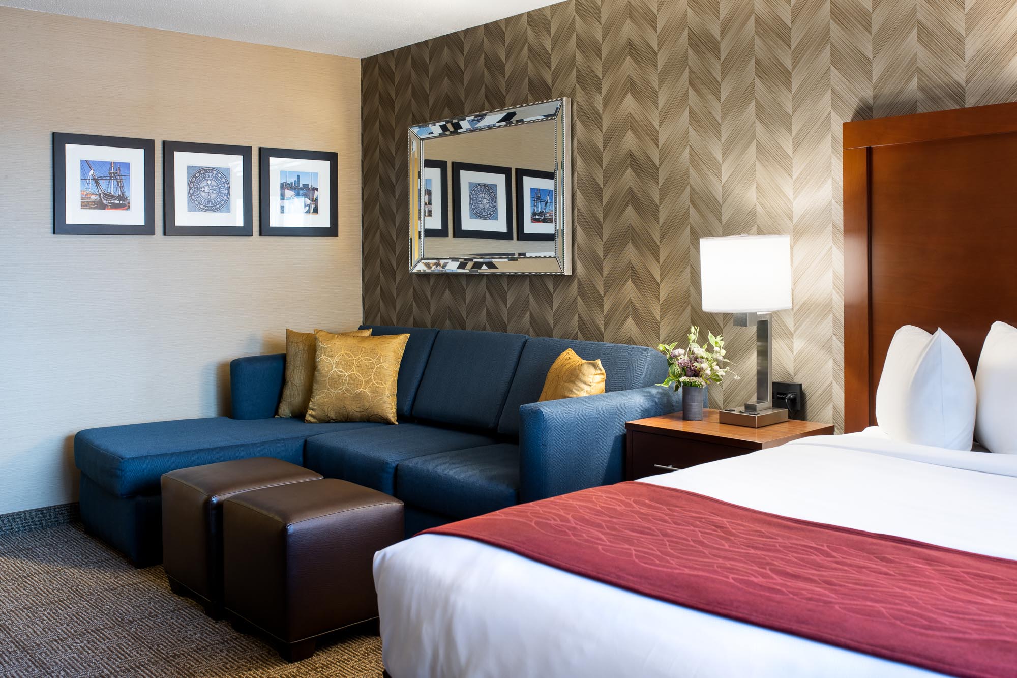 Park And Fly Hotels Logan Airport comfortinnboston.com